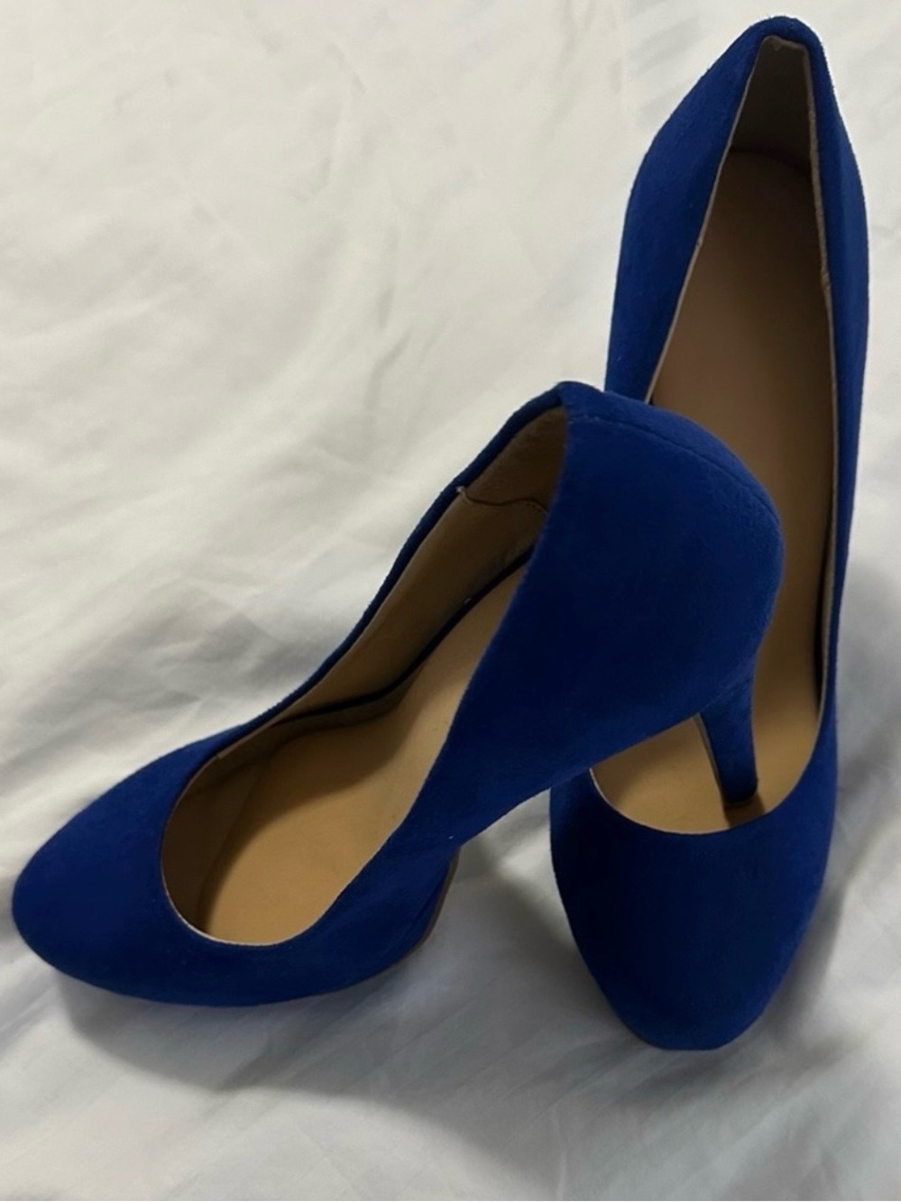 Chinese Laundry Royal Blue Suede Pointed-Toe Pumps